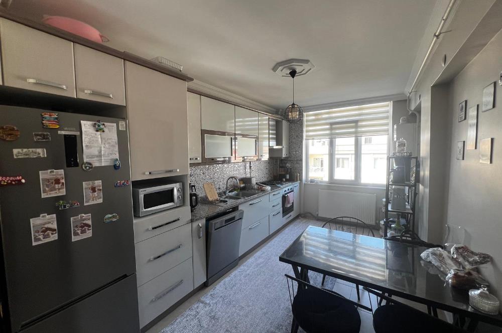 C21; LULEBURGAZ ISTIKLAL MAH. 3+1 APARTMENT FOR SALE