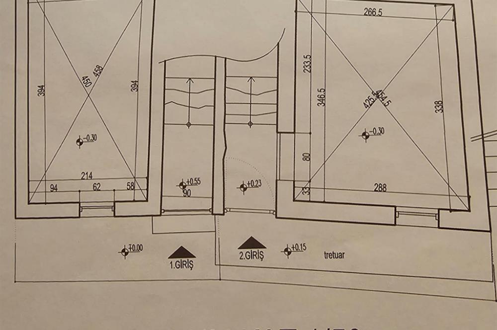 CENTURY21 KENTTEN HAMAM SOKAĞINDA ÜÇKAT İMARLI ARSA SATILIKTIR.