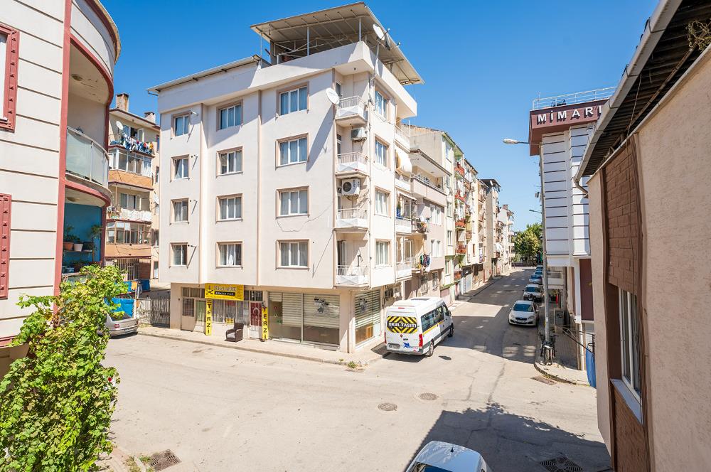  Kapalı Pazaryeri Civarı 2+1 Satılık Arakat Daire