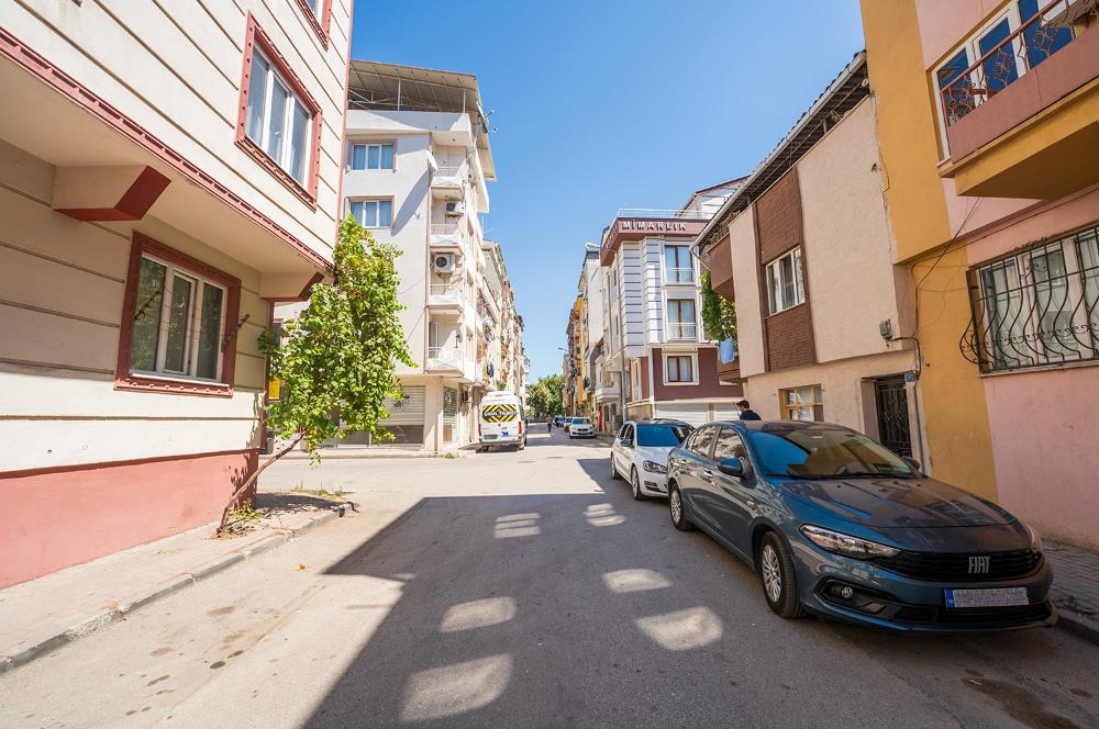  Kapalı Pazaryeri Civarı 2+1 Satılık Arakat Daire