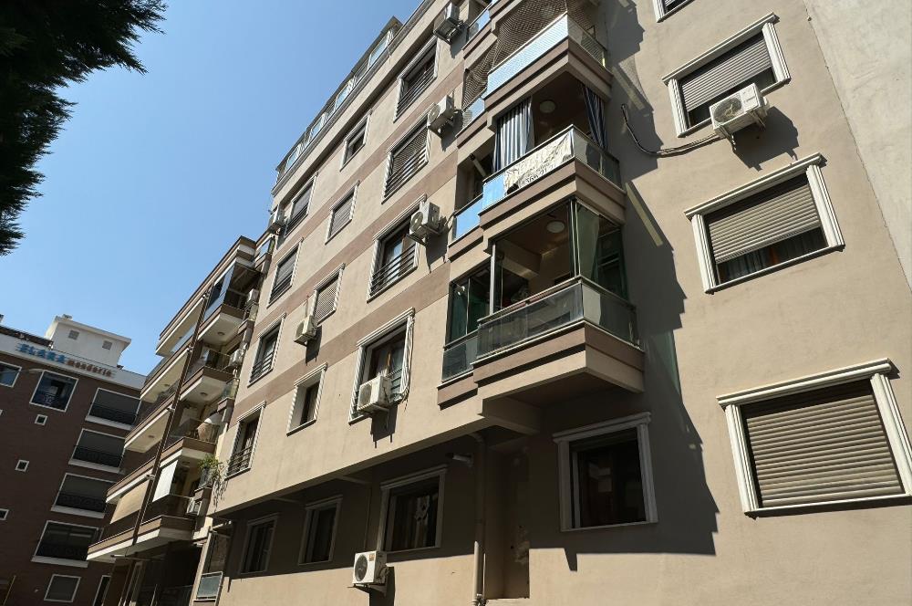 KARŞIYAKA'DA MERKEZİ KONUMDA AÇIK MUTFAK 1+1 SATILIK DAİRE