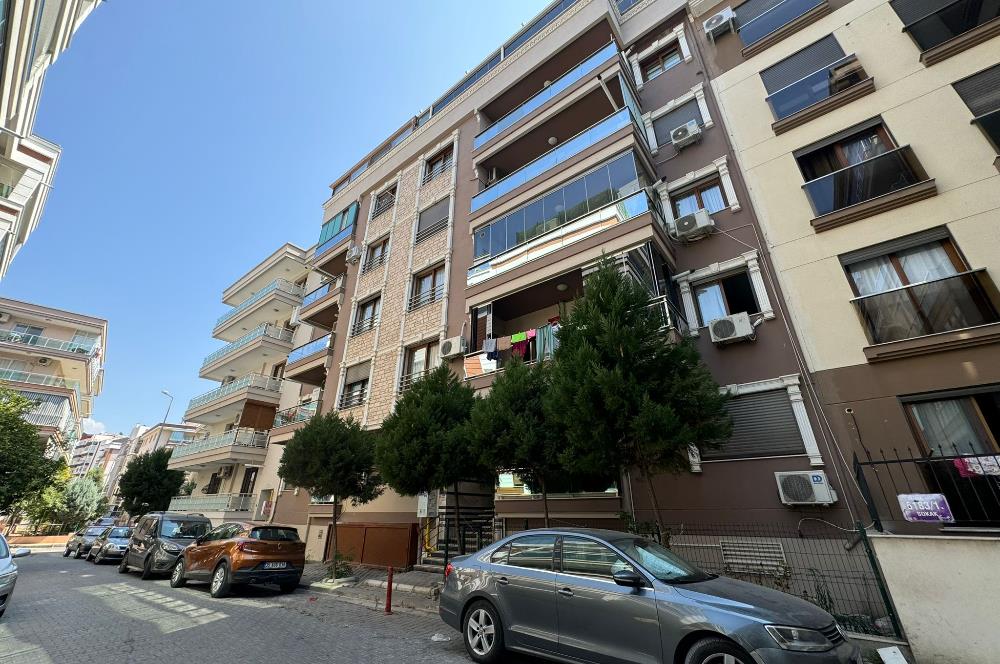 KARŞIYAKA'DA MERKEZİ KONUMDA AÇIK MUTFAK 1+1 SATILIK DAİRE