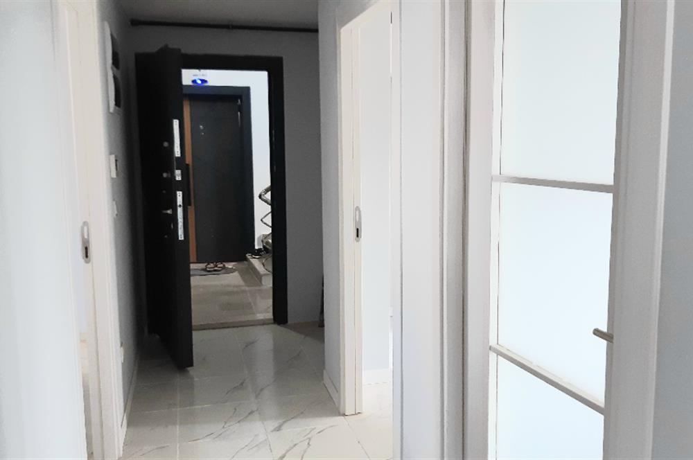 TUZLA AYDINLIDA SIFIR 2+1 GENİŞ DAİRE