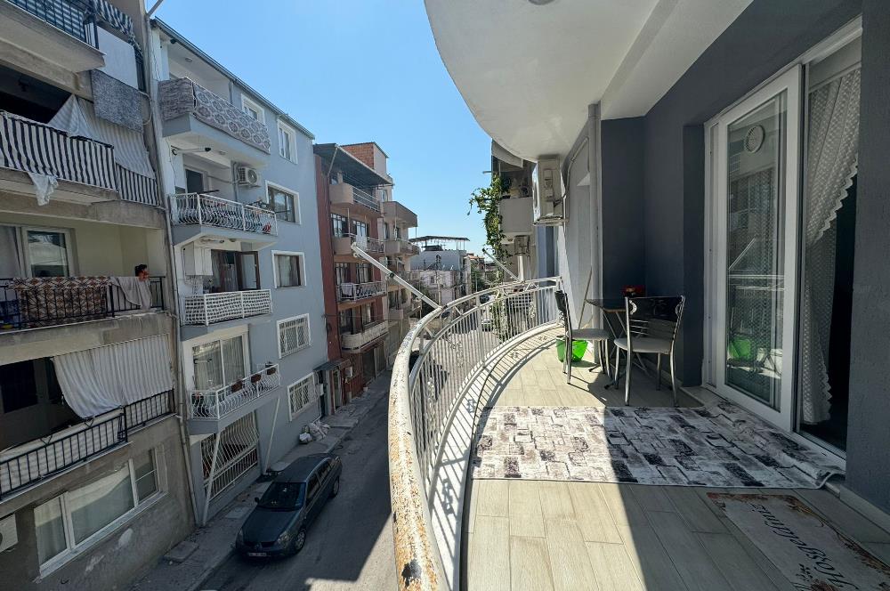 BORNOVA PINARBAŞI'NDA 3+1 ARAKAT SATILIK DAİRE 