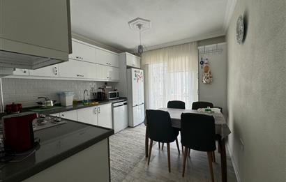 BORNOVA PINARBAŞI'NDA 3+1 SATILIK DAİRE