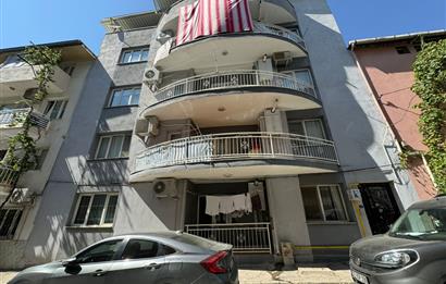 BORNOVA PINARBAŞI'NDA 3+1 ARAKAT SATILIK DAİRE 