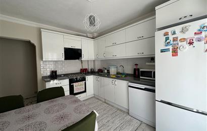 BORNOVA PINARBAŞI'NDA 3+1 SATILIK DAİRE