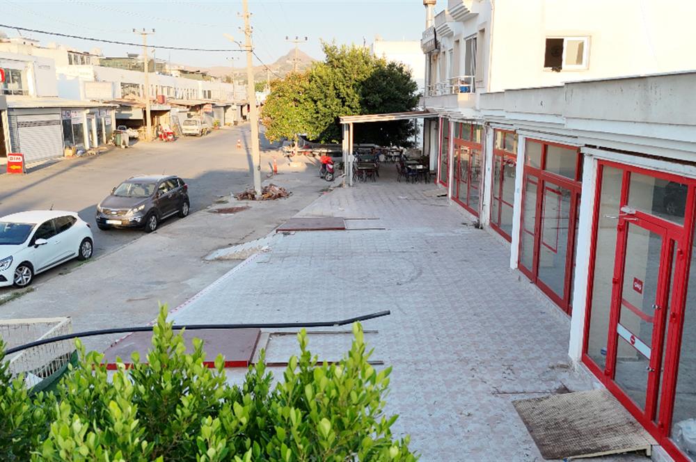 Turgutreis Sanayi'de 400 m2 Kapalı Alana Sahip Depolu Dükkan