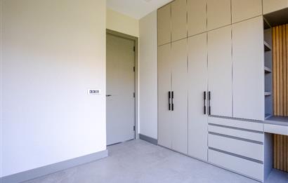 Akyarlar Sahiline 150m Mesafede Deniz Manzaralı Modern Tasarım 2+1 Residance Daire