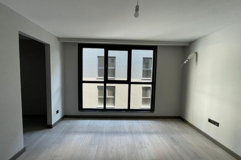 Çengelköy' de Proje İçerisinde 3+1 Balkonlu Satılık Sıfır Daire