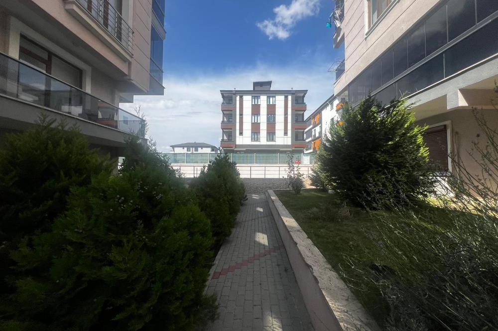 C21; LBURGAZ BERGULE EVLERİ ÇATI DUBLEKS HAVUZLU 3+1 DAİRE