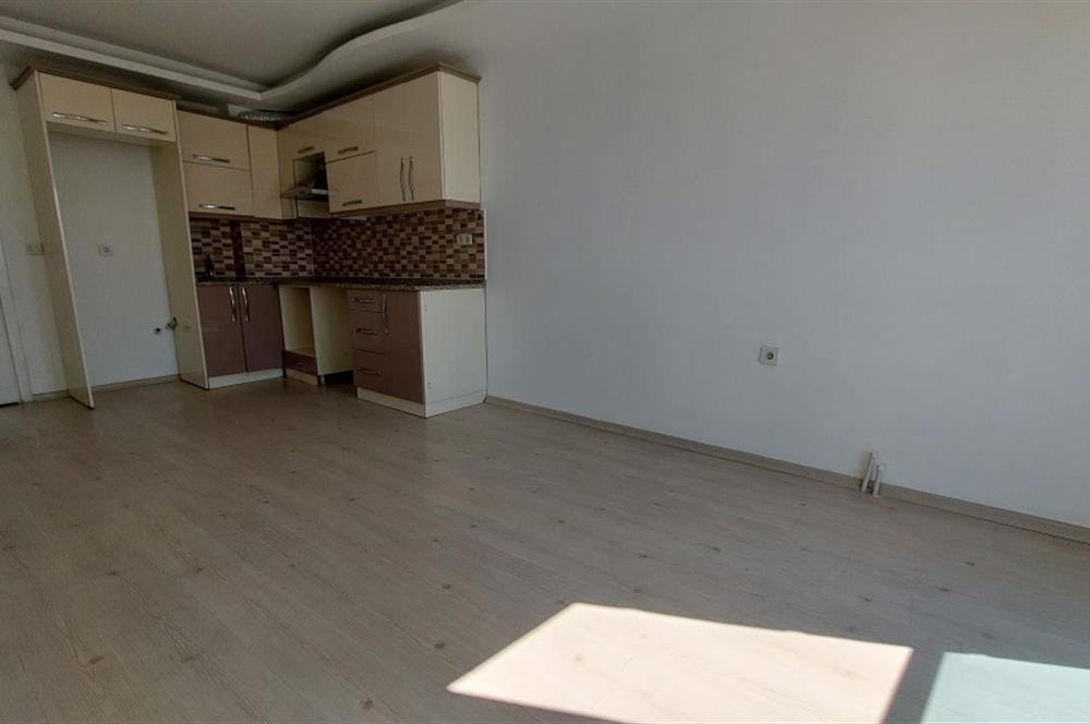 YENİ BİNA 2+1 DOĞALGAZ-ASANSÖR-KAPALI OTOPARK KİRALIK DAİRE