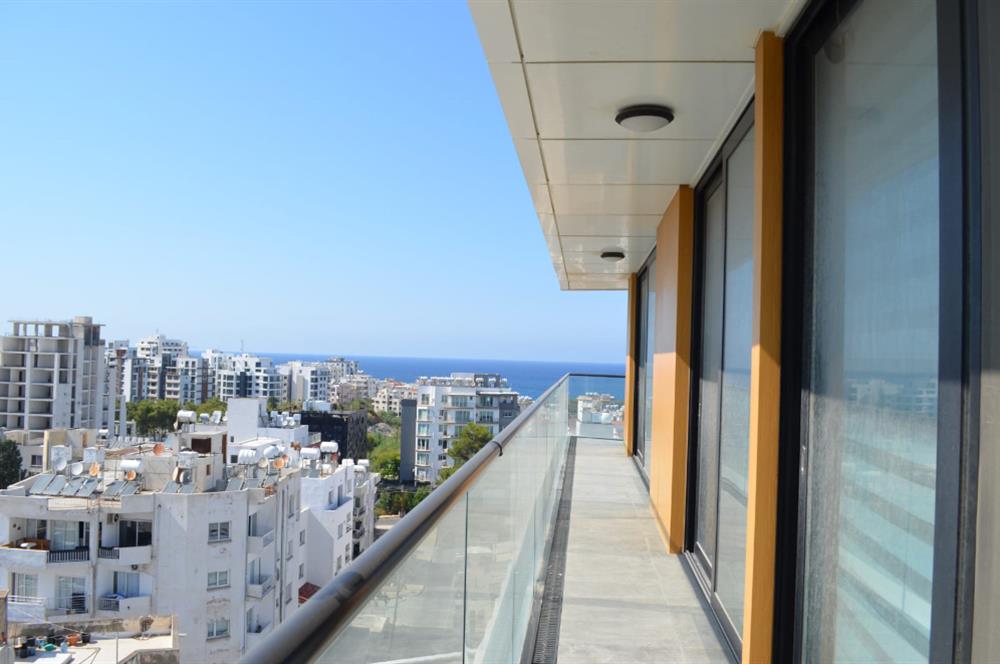 For sale 3+1 apartment, Kyrenia city center, Turkish title deed