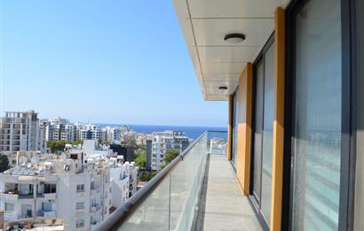 For sale 3+1 apartment, Kyrenia city center, Turkish title deed