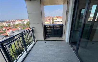 ACIBADEM KONAKLARINDA DENİZ GÖREN SATILIK 4+1 DUBLEKS DAİRE