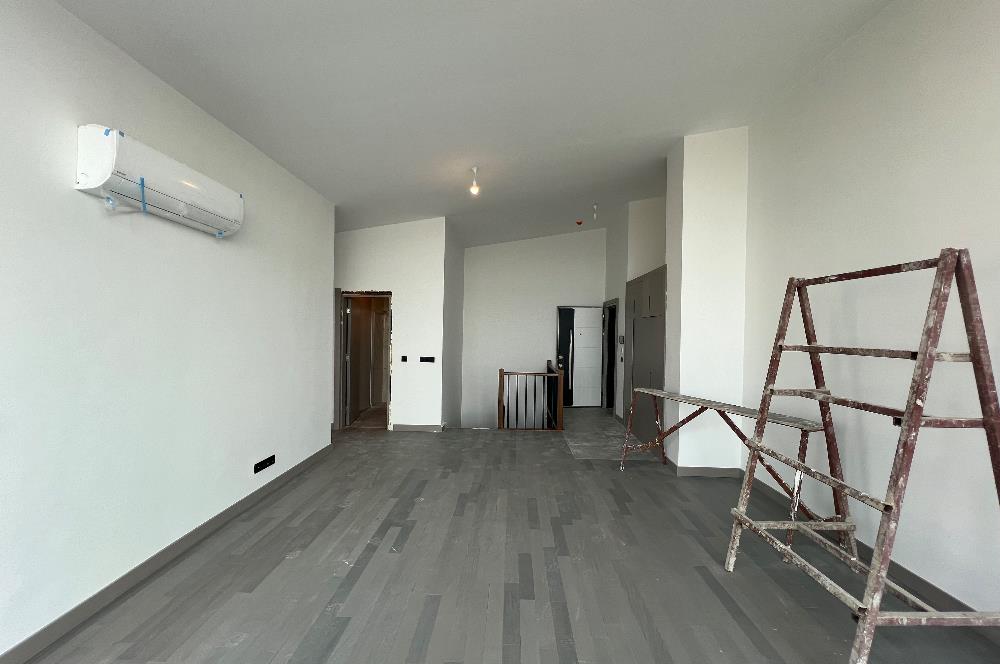 ACIBADEM KONAKLARINDA DENİZ GÖREN SATILIK 4+1 DUBLEKS DAİRE