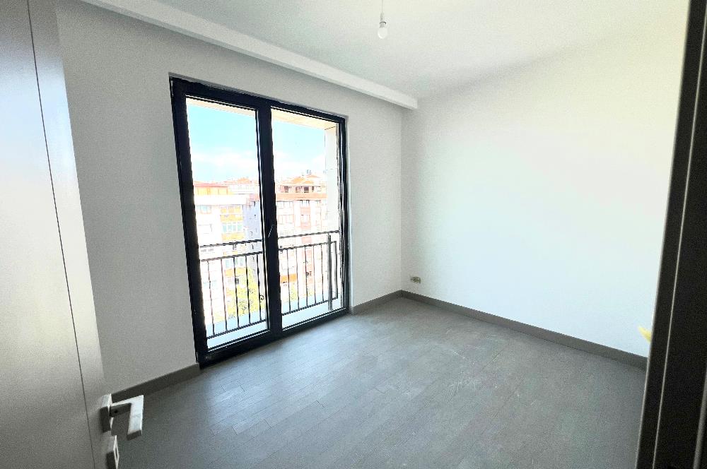 ACIBADEM KONAKLARINDA DENİZ GÖREN SATILIK 4+1 DUBLEKS DAİRE