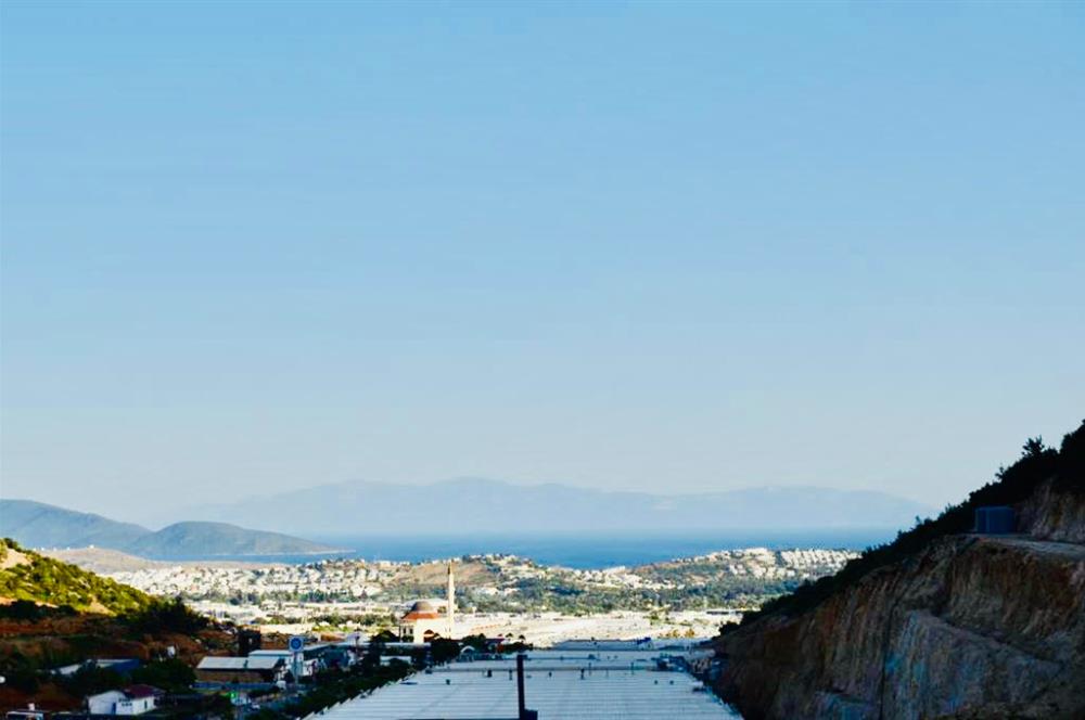 Bodrum, Konacık'ta Deniz Manzaralı, Satılık  Daire