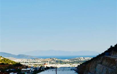 Bodrum, Konacık'ta Deniz Manzaralı, Satılık  Daire