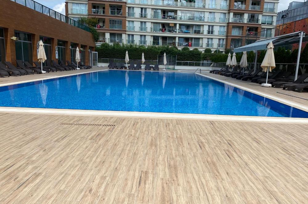 SURYAPI METROGARDEN SİTESİN,DE 1+1 SATILIK DAİRE