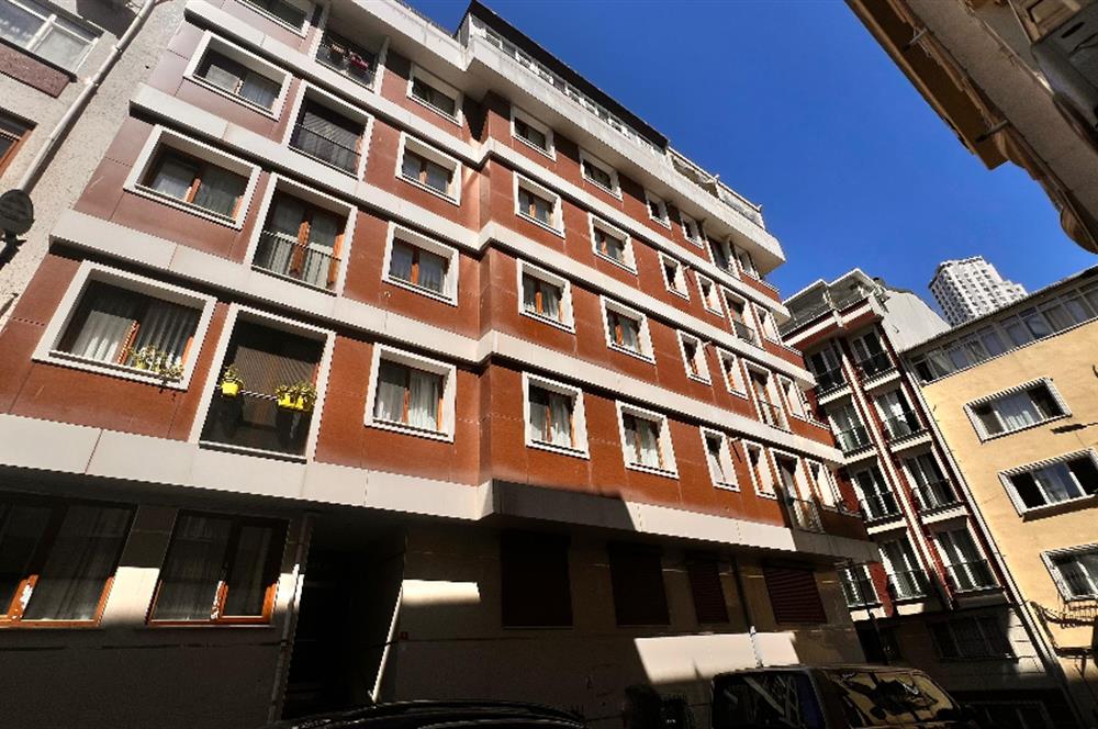 Şişli Feriköy 3+1 Kiralık Kapalı Otoparklı Temiz Daire