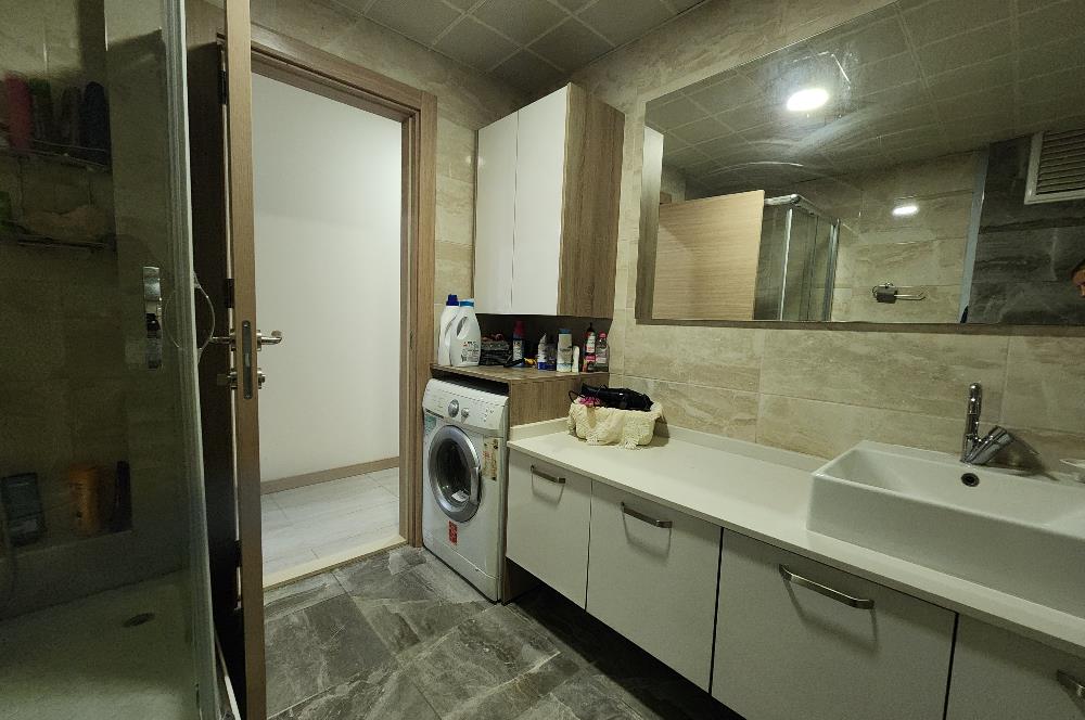 SATILIK 3+1 DAİRE MERDİVENKÖY KOMPLE EŞYALI