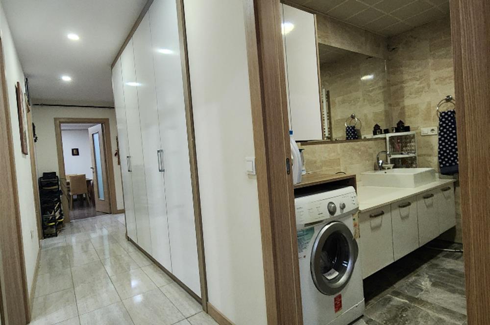 SATILIK 3+1 DAİRE MERDİVENKÖY KOMPLE EŞYALI