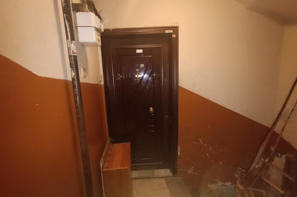 C21 MOLLA TEAM BALAT YÜRÜYÜŞ YOLU ARKA SOKAĞI SATILIK 2+1 DAİRE