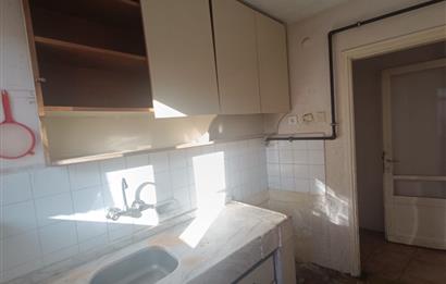 C21 MOLLA TEAM BALAT YÜRÜYÜŞ YOLU ARKA SOKAĞI SATILIK 2+1 DAİRE