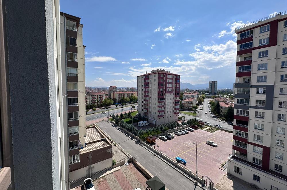 Kiralık 3+1 Lüx Daire Century21 Zirve den