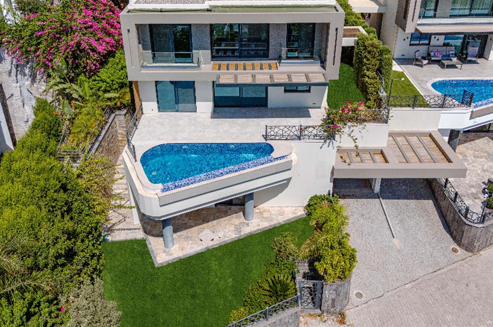 Bodrum Gündoğan'da 6+1 Satılık Müstakil Havuzlu Villa