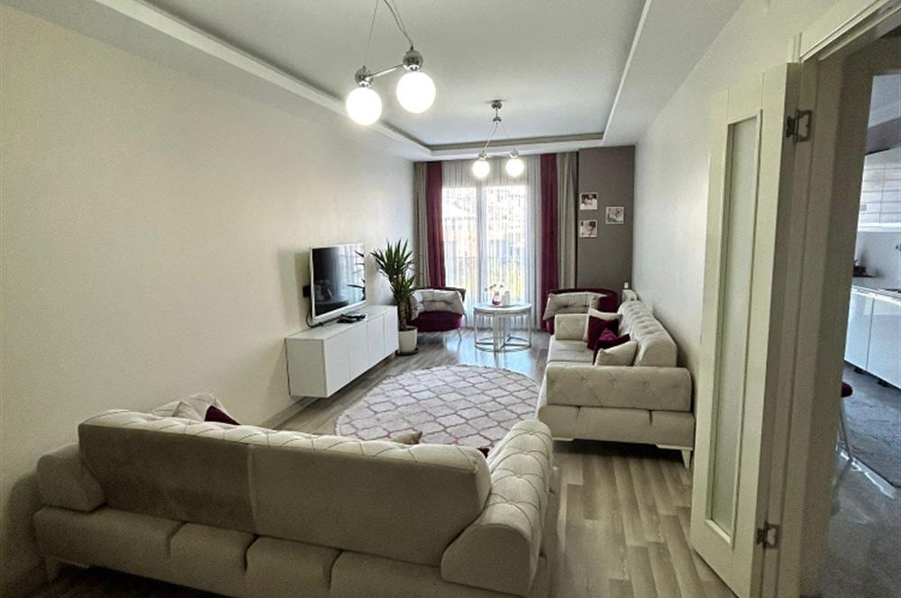 ALİBEYKÖY MERKEZDE SİTE İÇERİSİNDE LÜKS 2+1 SATILIK DAİRE