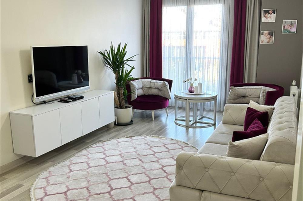 ALİBEYKÖY MERKEZDE SİTE İÇERİSİNDE LÜKS 2+1 SATILIK DAİRE