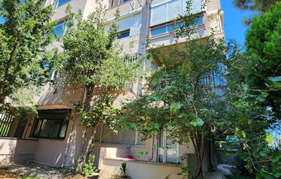 CADDEBOSTAN SATILIK 3+1 DAİRE BALKONLU DENİZ MANZARALI