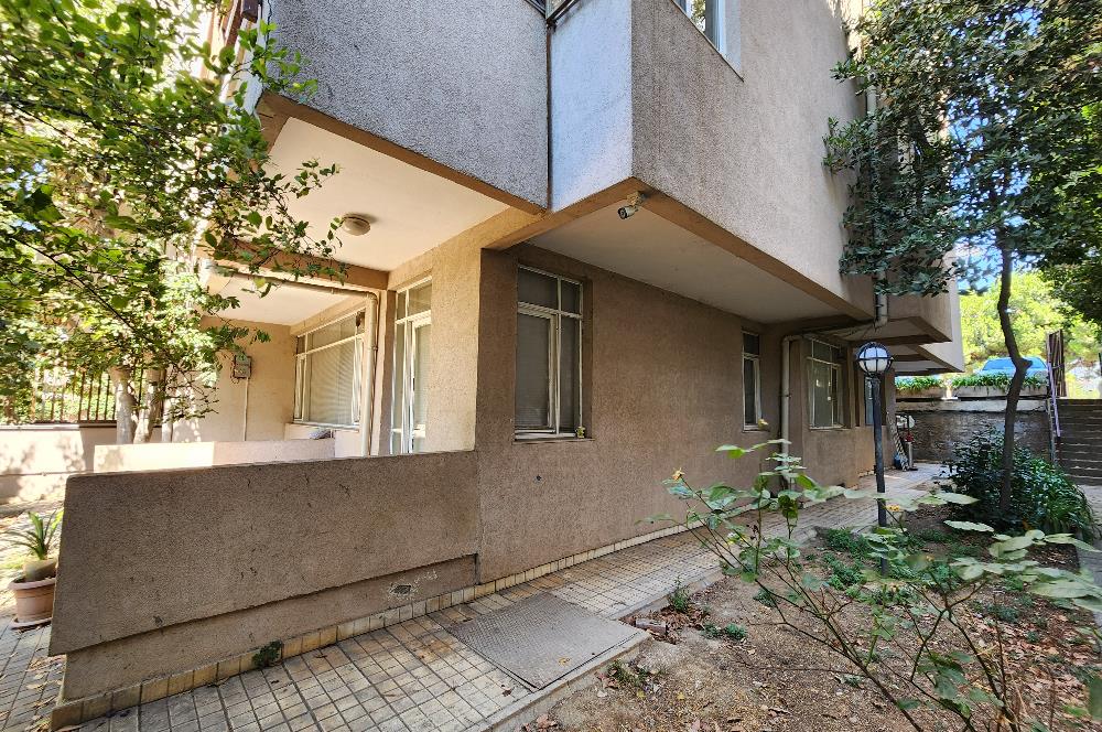 CADDEBOSTAN SATILIK 3+1 DAİRE BALKONLU DENİZ MANZARALI