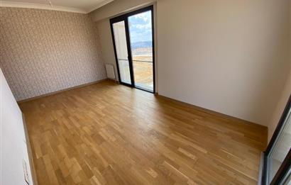 CENTURY21 BAL'DAN BALTOKLARDA ARAKAT TEMİZ 2+1 KİRALIK DAİRE