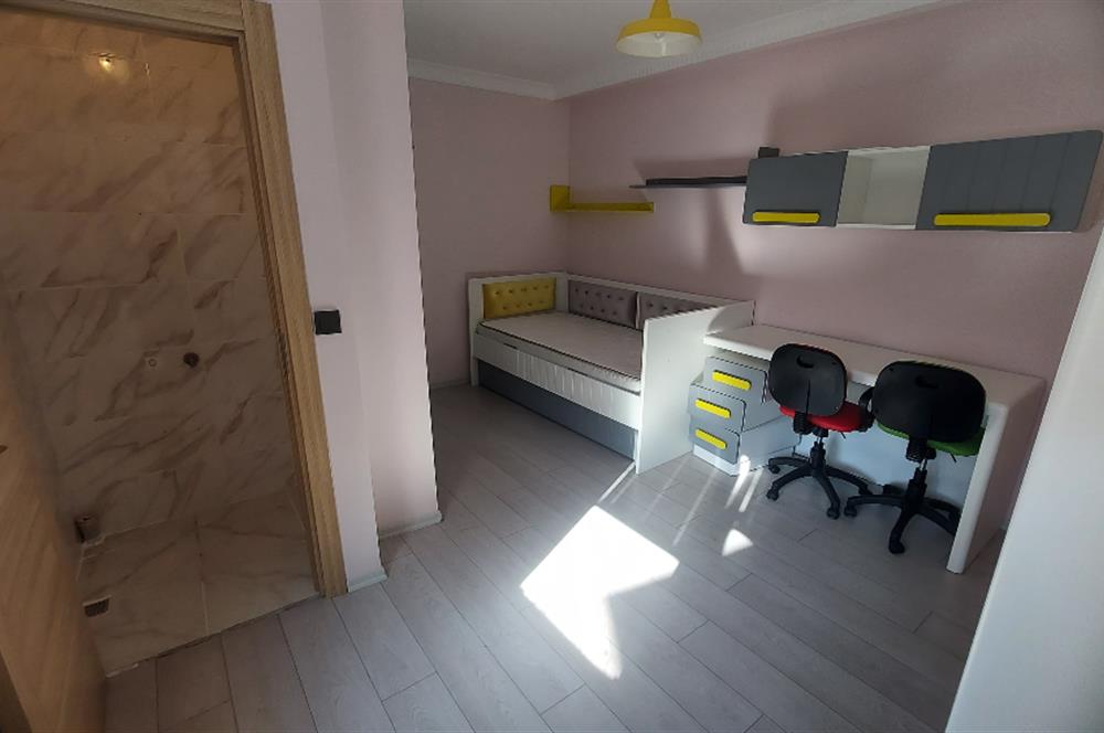 Çekmeköy Merkez Mahallesinde 4+2 Kiralık Dubleks Daire