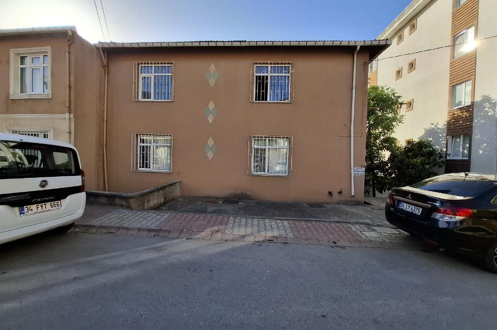 ADIVAR SOKAKTA 2+1 KİRALIK DAİRE