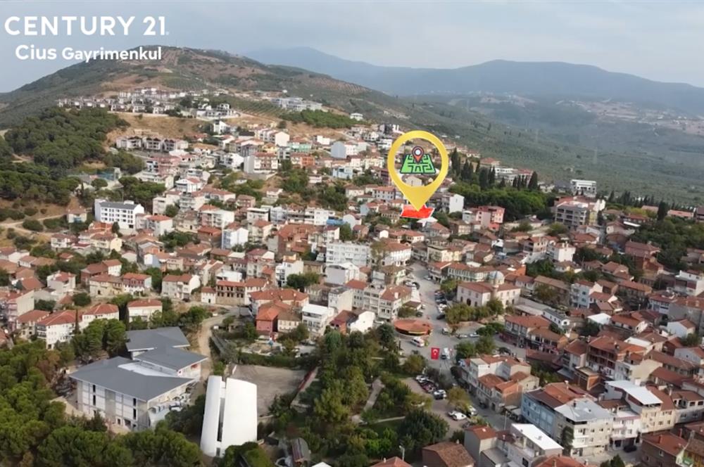 C21 Cius; Umurbey 247.38 m2 Manzaralı 3.Kat Konut İmarlı Arsa