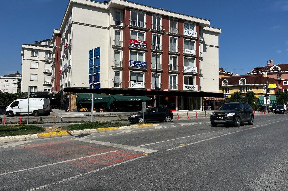 CENTURY 21'DEN İSTANBUL CADDESİ'NDE 3 ADET DÜKKAN FIRSATI