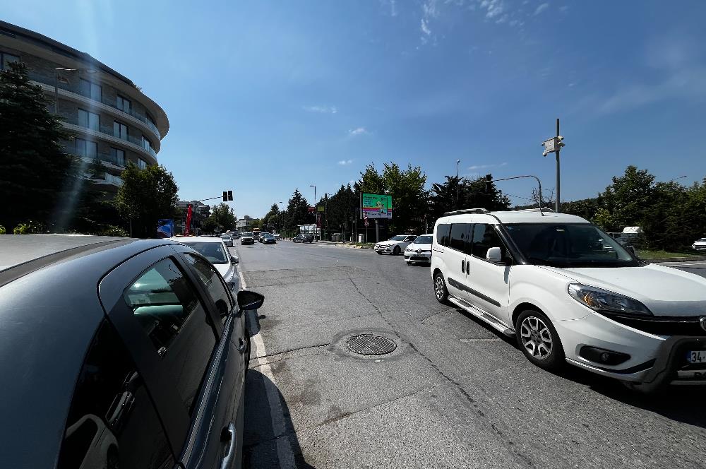 CENTURY 21'DEN İSTANBUL CADDESİ'NDE 3 ADET DÜKKAN FIRSATI