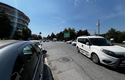 CENTURY 21'DEN İSTANBUL CADDESİ'NDE 3 ADET DÜKKAN FIRSATI