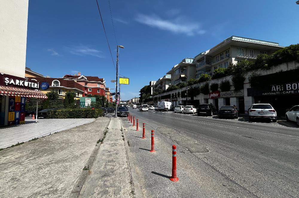 CENTURY 21'DEN İSTANBUL CADDESİ'NDE 3 ADET DÜKKAN FIRSATI