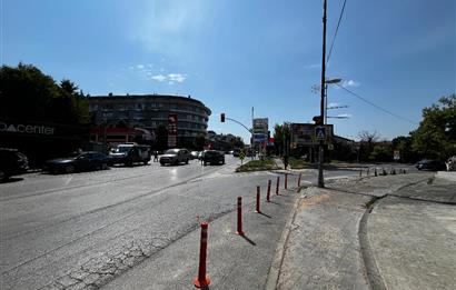 CENTURY 21'DEN İSTANBUL CADDESİ'NDE 3 ADET DÜKKAN FIRSATI