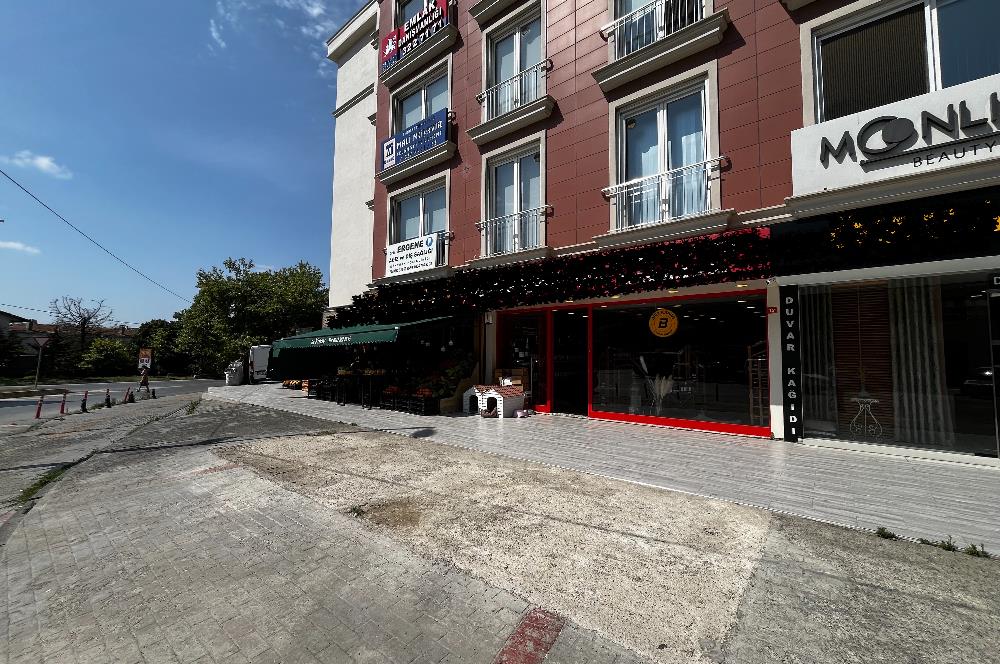 CENTURY 21'DEN İSTANBUL CADDESİ'NDE 3 ADET DÜKKAN FIRSATI