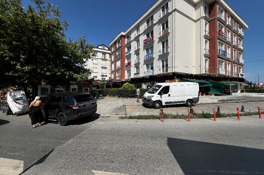 CENTURY 21'DEN İSTANBUL CADDESİ'NDE 3 ADET DÜKKAN FIRSATI