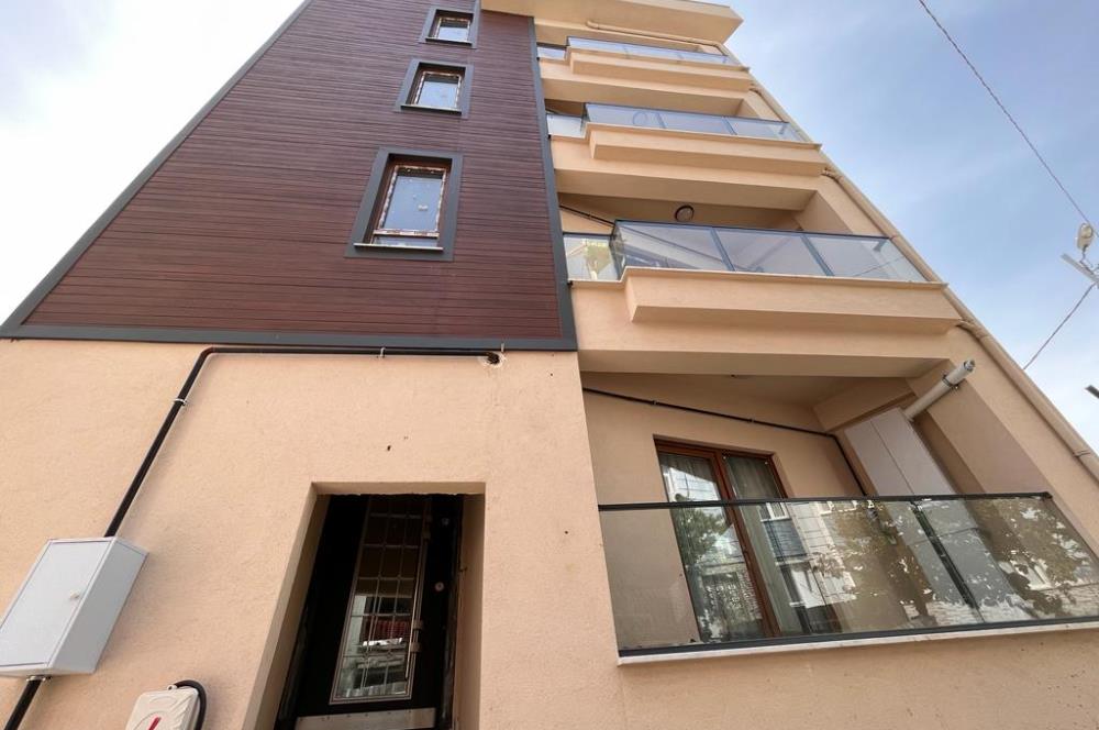 CENTURY 21'DEN KEMERBURGAZDA YENİ BİNA METROYA YAKIN 2.KAT DAİRE