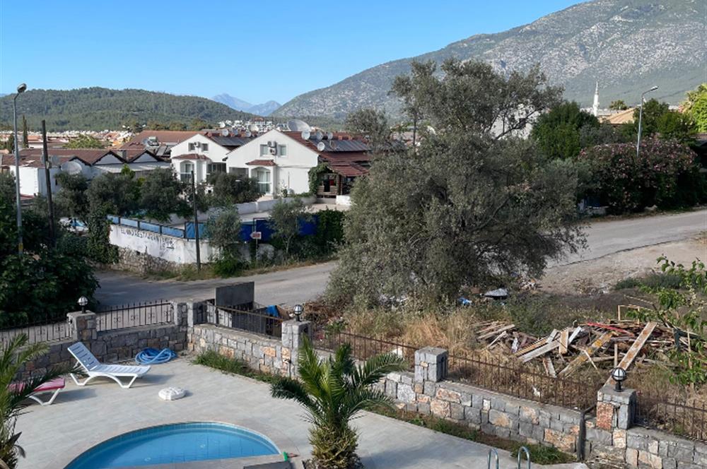 FETHIYE HİSARÖNÜNDE SATILIK HAVUZLU EŞYALI FIRSAT 2+1 DUBLEX DAİRE