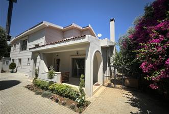 Investment opportunity, 4 bed villa with commercial opportunity