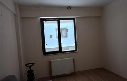 CENTURY 21 BAL  dan  SATILIK 2. sakarya mh çevre yolunda  açık mutfaklı 1+1 daire